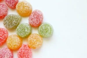 Mehr über den Artikel erfahren DIY-Fruchtgummis: So einfach kannst du deine eigenen Leckereien herstellen