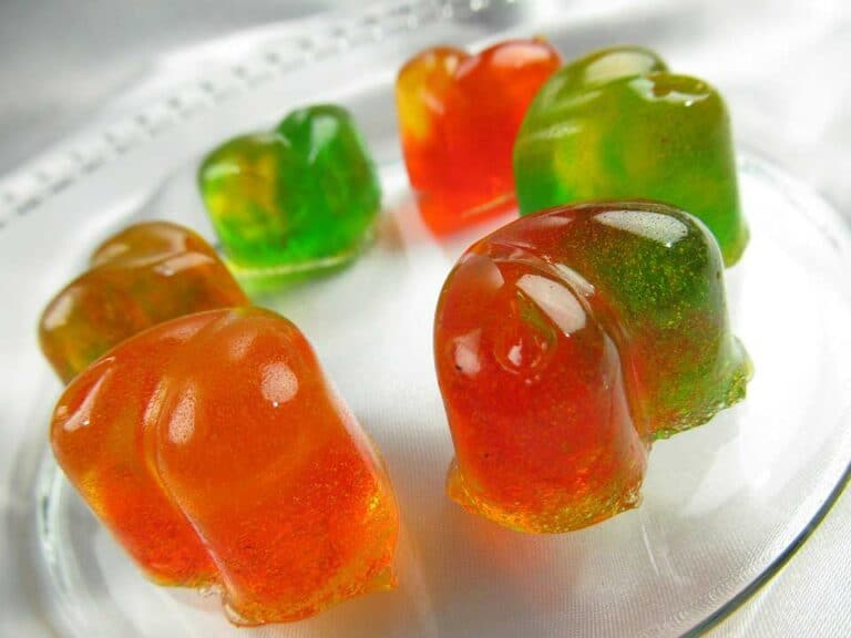 Mehr über den Artikel erfahren Gummibärchen für Erwachsene: Die besten alkoholischen Varianten