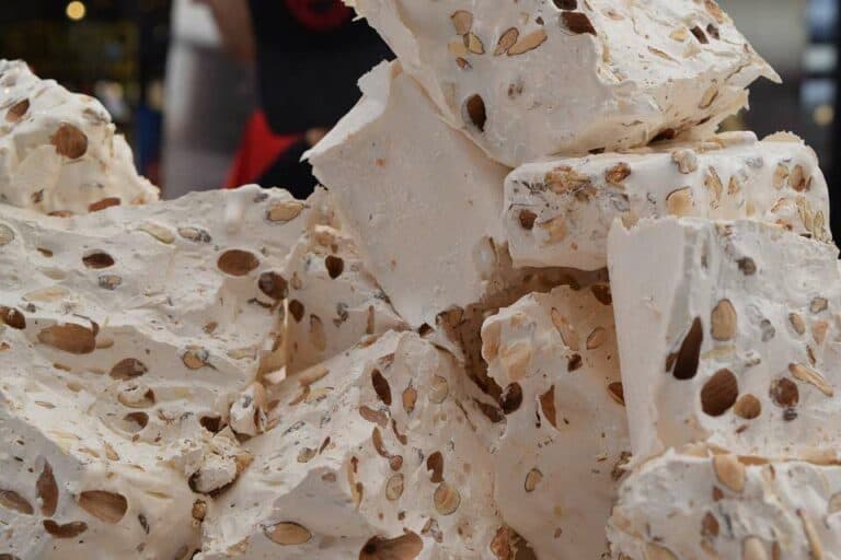 Mehr über den Artikel erfahren Nougat selber machen