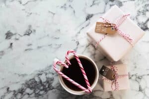 Mehr über den Artikel erfahren Zuckerstangen als Geschenkidee: Kreative Verpackungstipps