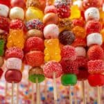 Kreative Ideen für Süßigkeitenspieße: Eine leckere und ansprechende Art, Desserts zu servieren